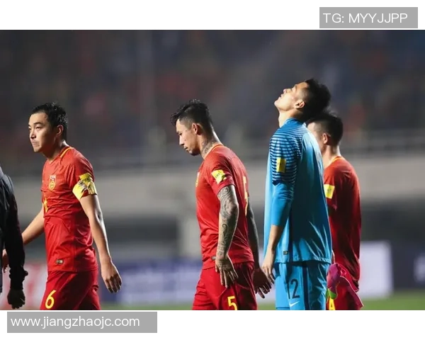 都匀一中足球队球星闪耀赛场 引领校园体育新风潮 都匀一中足球队球星闪耀赛场 引领校园体育新风潮